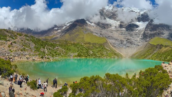 Walking the Humantay at Salkantay Trekking